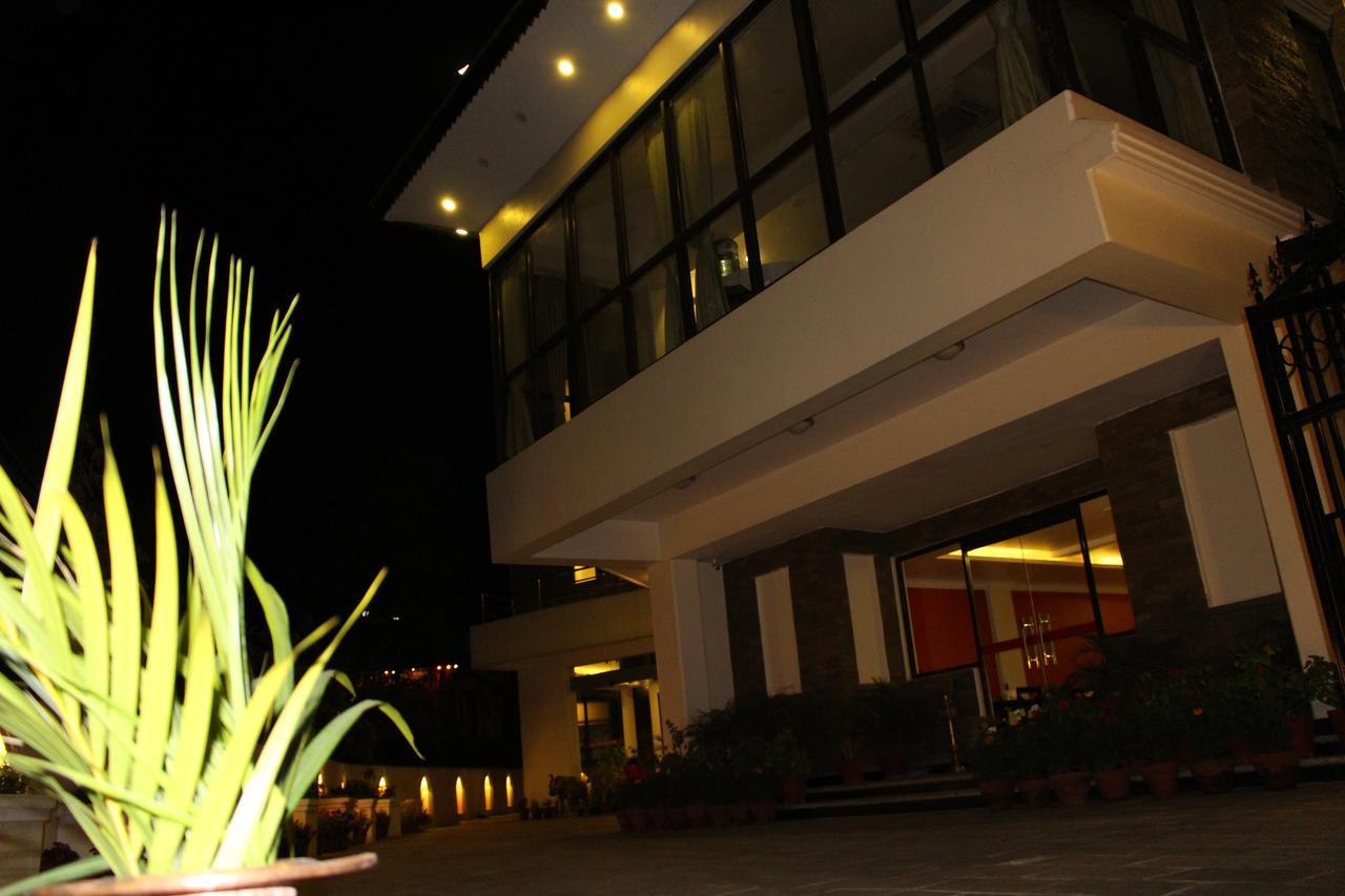 Tuki Resort Pokhara Dış mekan fotoğraf